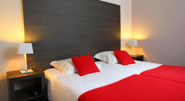 Air-conditioned apartment close to Mont Saint Michel, Rezerwuj Apartament  
