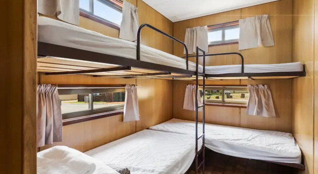 Люкс Standard South Goulburn Caravan Park