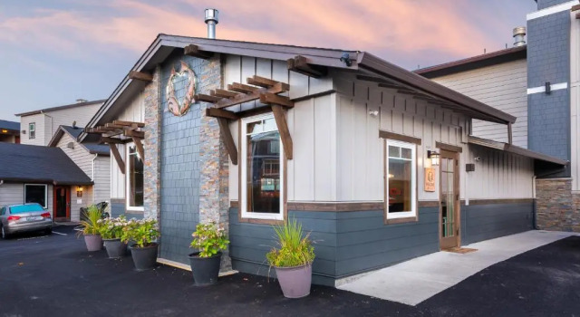 The Coho Oceanfront Lodge, Buchen Sie Hotel Lincoln City 