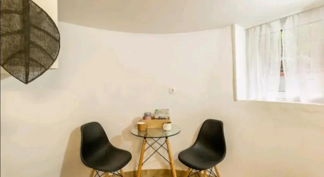 Acropolis Maisonette, Забронировать Отель Афины Острова Саронического залива - Аттика, рядом с Холм Филопаппос