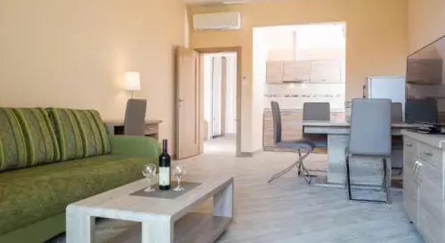 ApartHotel Belvedere Residence Becici Budva, Book Hotel Hotels in Budva County with Parking, Parking