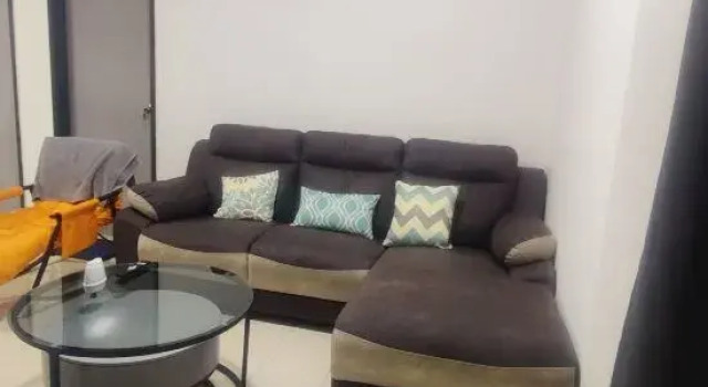 Newly renovated 3 bedroom unit near Kepong MRT station
