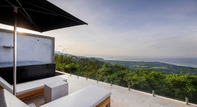 Люкс Deluxe Kura Boutique Hotel Member of the Cayuga Collection