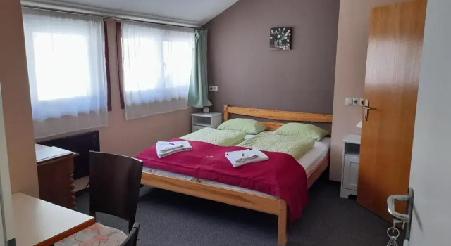 Номер Standard Jasmin Pension Central Location Shared Kitchen Pet Friendly