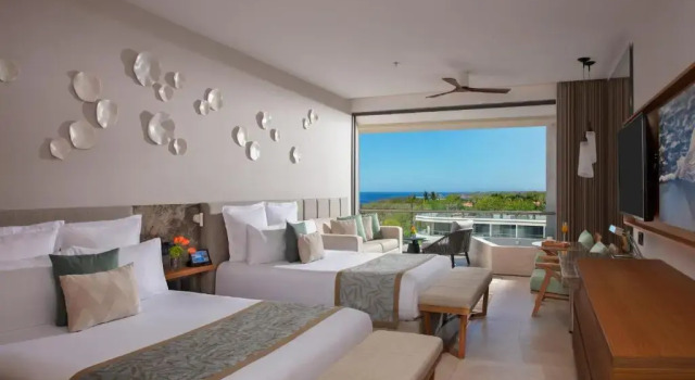 Четырёхместный полулюкс Preferred Club с частичным видом на океан Dreams Bahia Mita Surf and Spa - All Inclusive