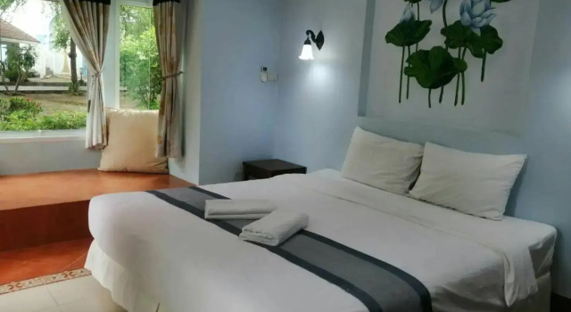 Baan Montra Beach Resort, Забронировать Курортный отель Тхонгчай провинция Прачуапкхирикхан