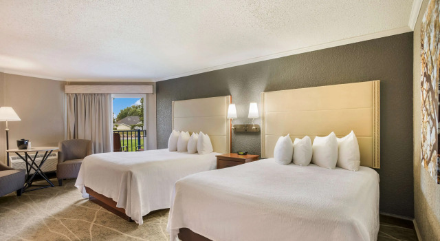 Четырёхместный номер Standard Best Western Harbour Pointe Lakefront