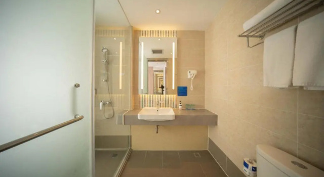 Двухместный люкс Holiday Inn Express Shanghai Pujiang by IHG