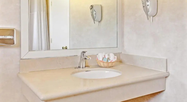 Номер Standard Travelodge by Wyndham Mill Valley/Sausalito