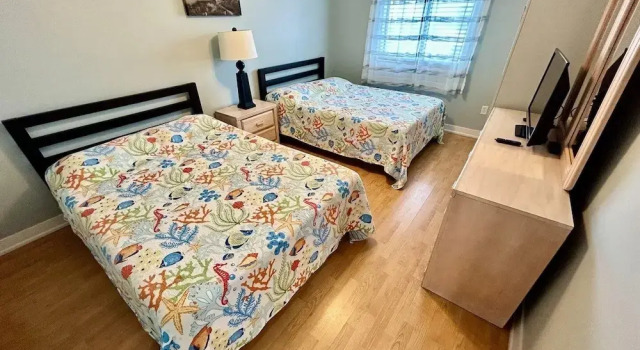 Boston Commons 102 3 Bedroom Condo by RedAwning, Забронировать Апартаменты/квартира Отели Южной Каролины с бассейном, Бассейн