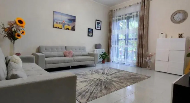 Apartment Melodys House