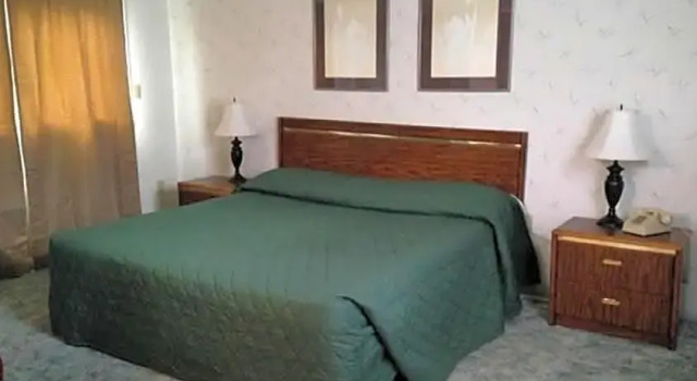 Шале Eagle Village Resort