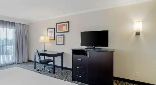 Двухместный номер Standard с балконом Best Western St Louis Kirkwood Route 66