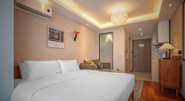 Punk Ballet INS Hotel (Suzhou High-speed Railway North Station), Забронировать Отель Сучжоу Китай, рядом с Северный вокзал Сучжоу