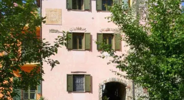 Olive House, Rezervați Hotel Hoteluri în Stellanello cu parcare, Parcare