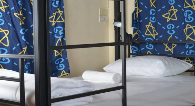 Кровать в общем номере (мужской номер) Bankaikow - Hostel