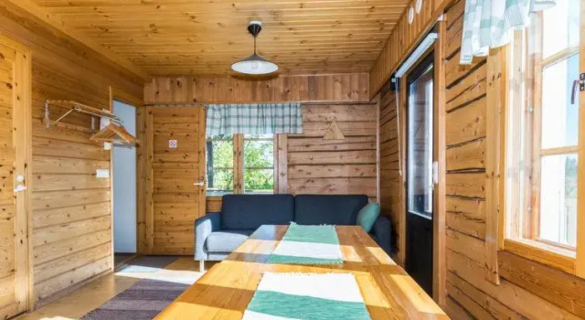 Holiday Home Viettorinne, Rezervovat Rekreační dům Hotely v Northern Savonia s parkováním, Parkování