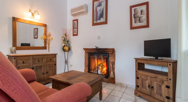 2-bedroom Ibipozo Home With Pool