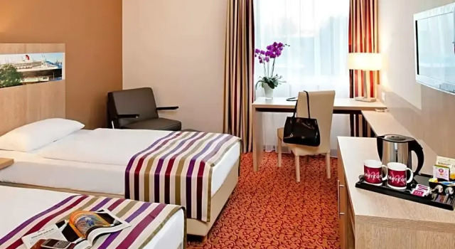 Номер Standard Mercure Hotel Hamburg am Volkspark