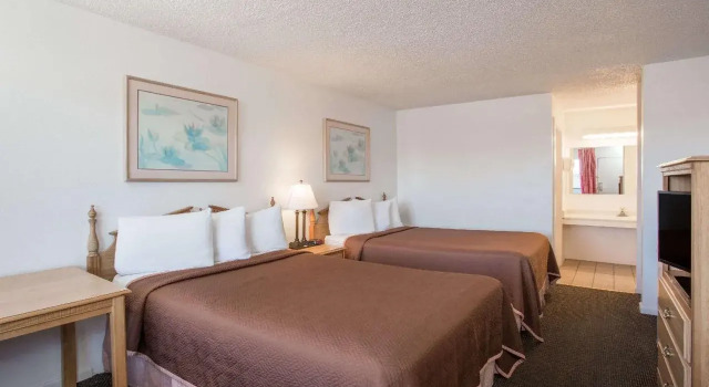 OMEO Suites Glass Beach, Забронировать Отель Форт-Брэгг Mendocino Coast