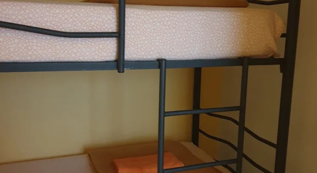 Трёхместный номер Economy Hostal Plaza Luna