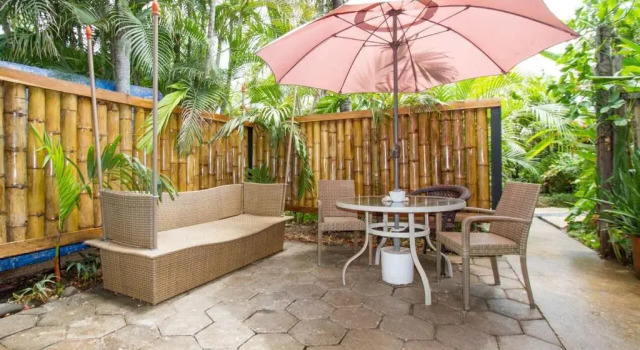Бунгало Deluxe c 1 комнатой Tamarindo Village Hotel