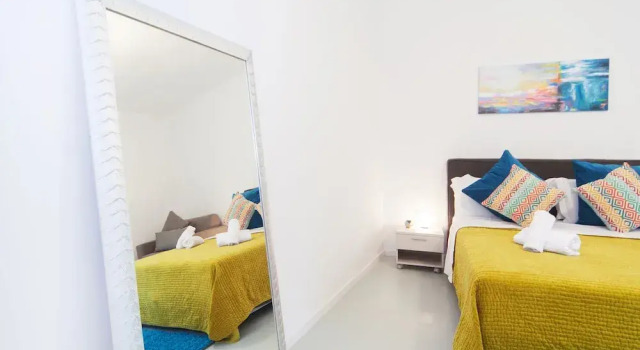 Трёхместный номер Comfort с балконом Casa Bella Pantheon