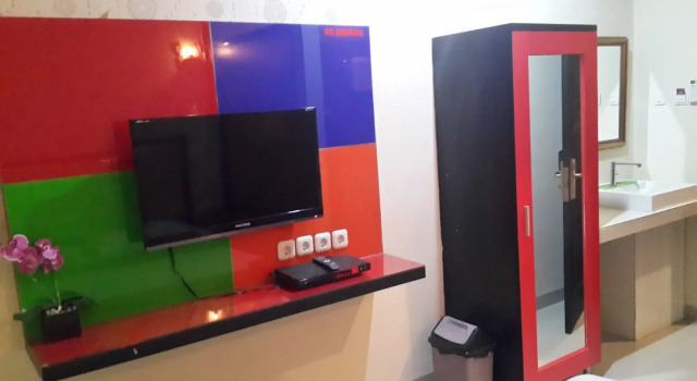 Hotel California, Book Hotel Taman Sari Jakarta