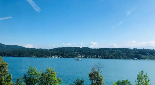 Апартаменты Deluxe Villa Adrienne