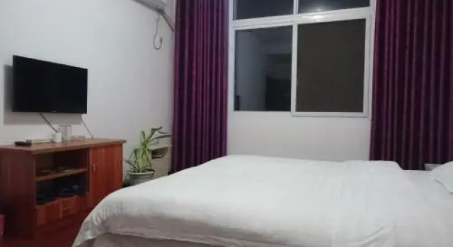 Zhoumeng Farmstay, Book Hotel Hoteller i Ya'an med parkering, Parkering
