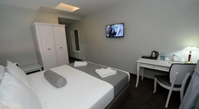 Трёхместный номер Standard с видом на внутренний двор Hotel Alexandar II