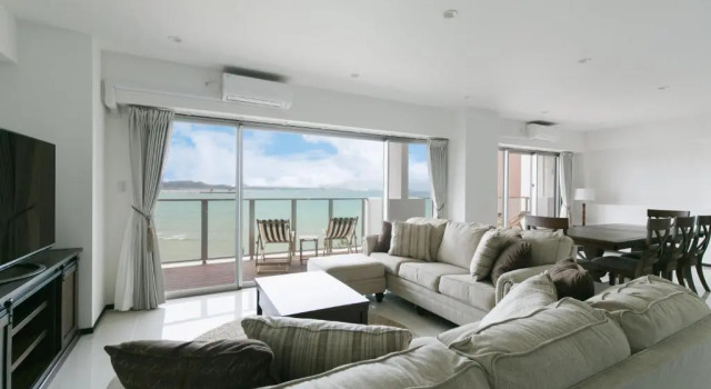 Семейный люкс Hideout Okinawa Uruma