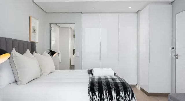 Апартаменты Grand с балконом 16 on Bree Apartments