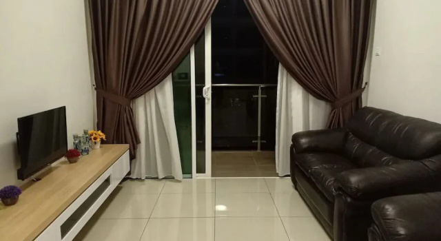 Апартаменты BLeisure Parkland Homestay