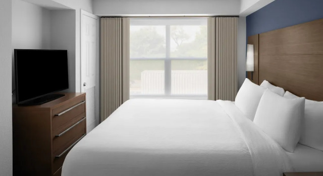 Люкс Residence Inn by Marriott Holland
