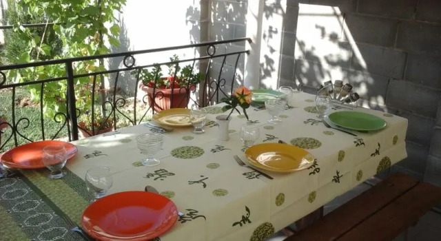Guest House Annushka, Book Guesthouse Zaozyornoye 