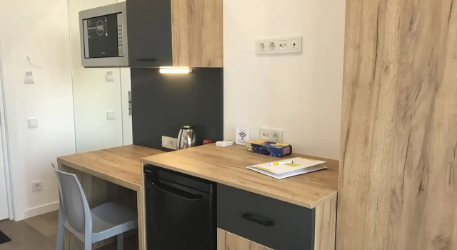 Студия с видом на город Partner Guest House Крещатик
