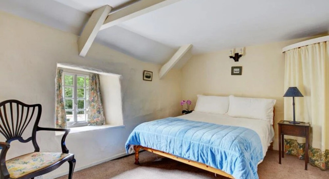 Beautiful Holiday Home in Milltown With Garden