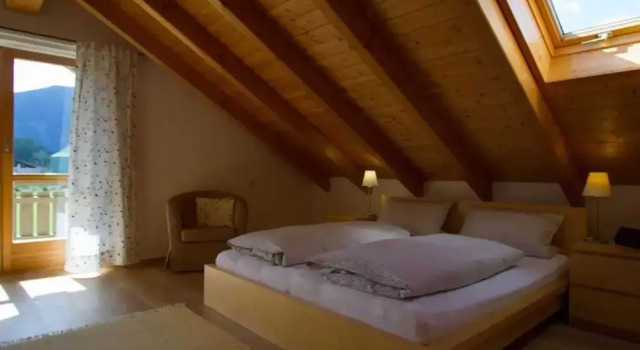 Lovely Apartment in Oberammergau, Varaa Huoneisto Hotellit Baijeri pysäköinnillä, Pysäköinti