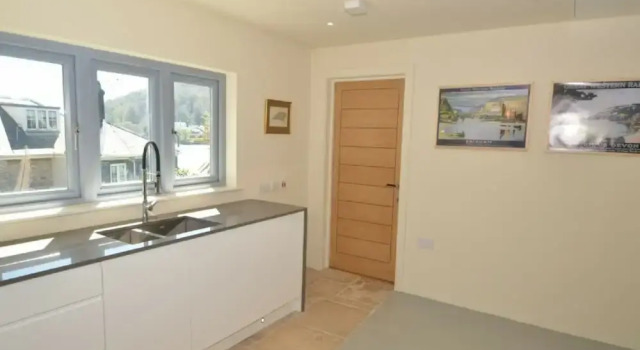 Luxury Holiday Home Just Outside Kingswear, With Beautiful View Over the Water, Rezervasyon Otel Kingswear oteller ve konaklama yerleri, Otel