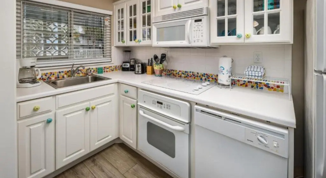 Seaspray Condos 212B, Varaa Hotelli Hotellit Emerald Coast uima-altaalla, Uima-allas