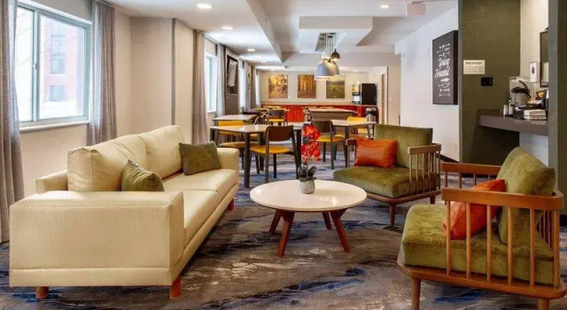 Кровать в общем номере Fairfield Inn & Suites Minneapolis Eden Prairie