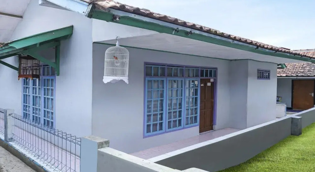 OYO Homes 91009 Eco Tourism Desa Cibodas Areng 4 Syariah, Rezervovat Hotel Patrol West Java