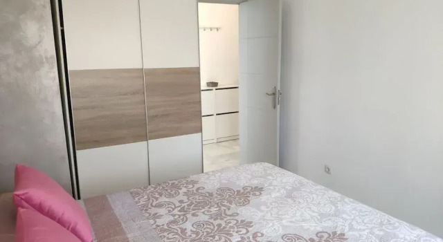 Beautiful 1 Bedroom Apartment