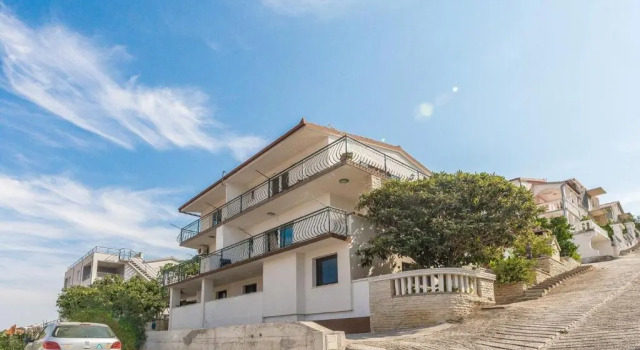 Apartments Barba 1954