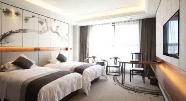 Chunzhu International Hotel, Varaa Hotelli Hotellit Shandong pysäköinnillä, Pysäköinti