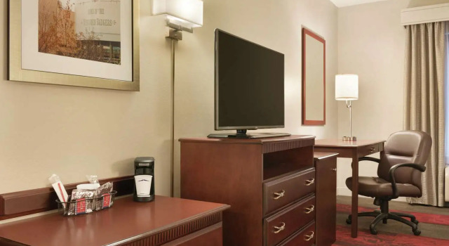 Номер Standard Hampton Inn & Suites Madison - West