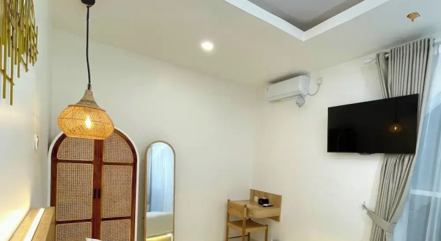 D'kraton Villa by Dparagon, Boek Villa Hotels in Kraton met parkeren, Parkeren