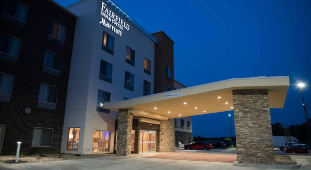 Четырёхместный номер Standard Fairfield Inn & Suites by Marriott Anderson