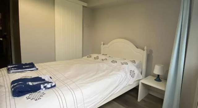 Lovely 3 bed ground floor flat with free parking, Забронировать Отель Суонидж Jurassic Coast